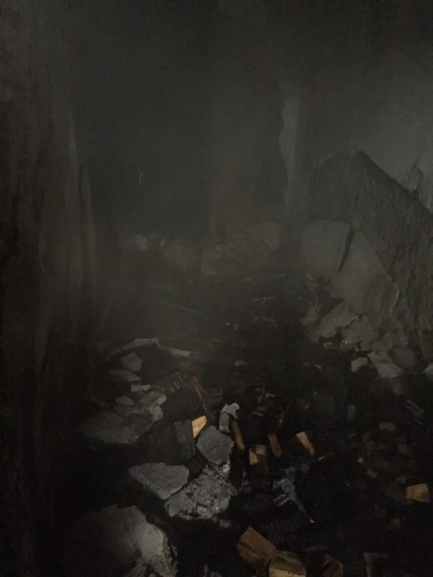 Foto - Aralarında çocukların da bulunduğu göçmenlerin kaldığı binada yangın!