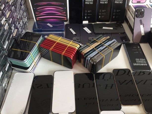 Foto - Aralarında neler var neler... İstanbul Havali̇manı'nda dev darbe!