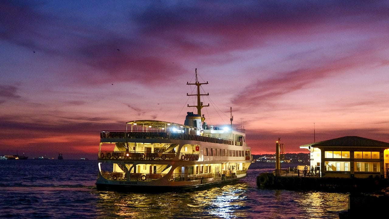 Aralık ortasında masalsı akşam! İstanbul gün batımında büyüledi