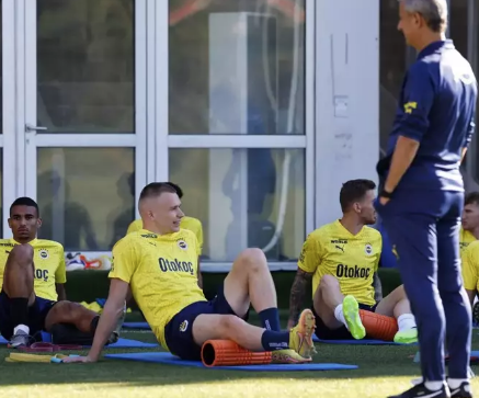 Foto - Aranan orta saha bulundu! 513 gün sakat kalan oyuncuya İsmail Kartal onay verdi