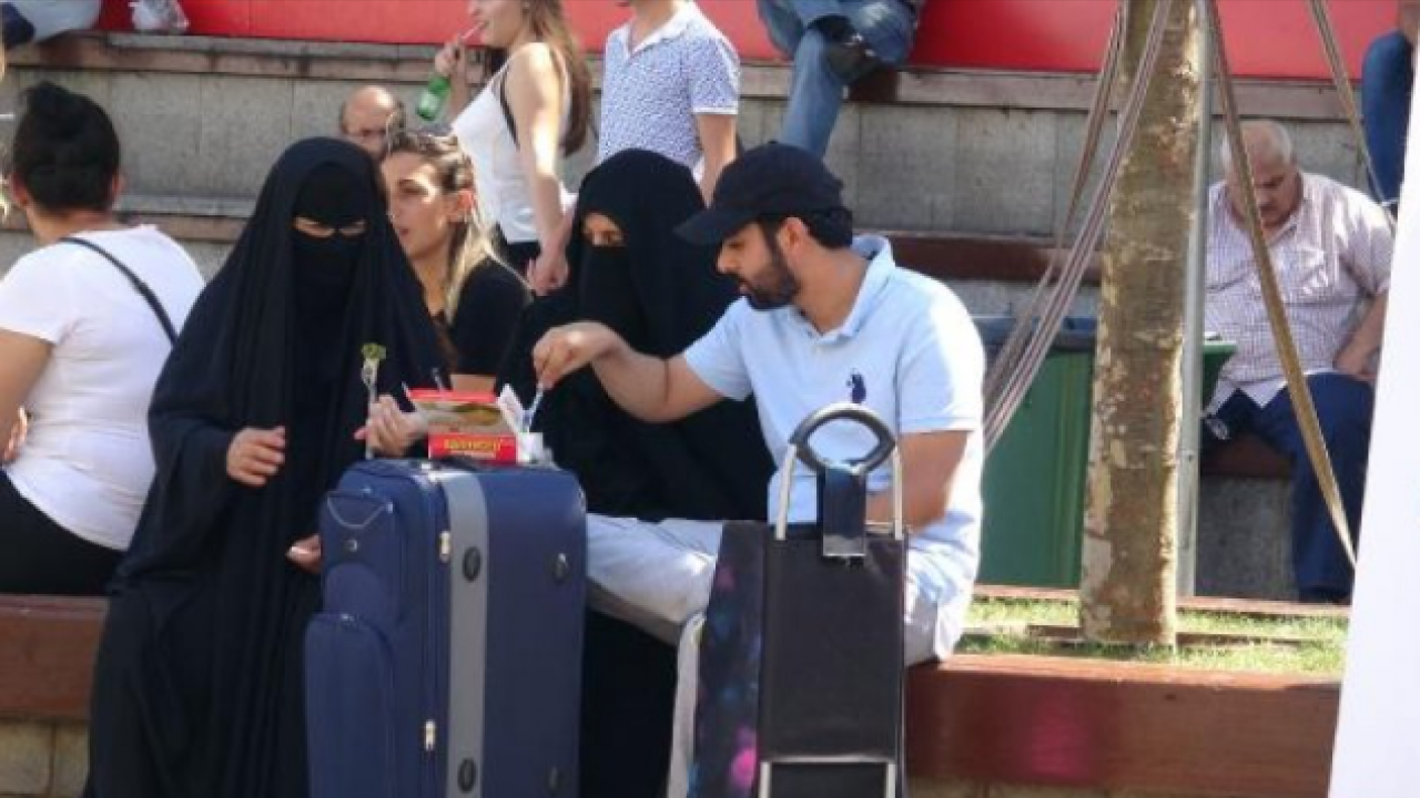 Foto - Arap turistleri Türkiye'den kaçırmaya başladılar! Gerçekten rezalet