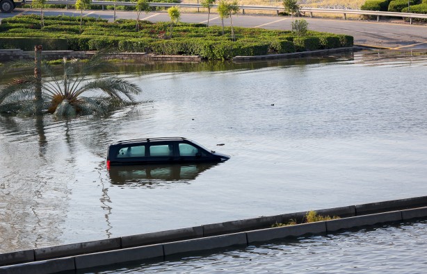 Foto - Arap ülkesi felaketi yaşadı! 545 milyon dolarlık zarar
