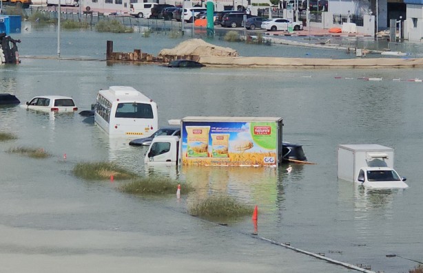 Foto - Arap ülkesi felaketi yaşadı! 545 milyon dolarlık zarar