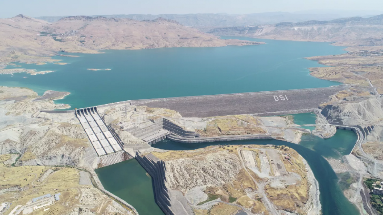 Foto - Arap ülkesi karıştı: Türkiye bizi suyu vermiyor, 600 şirkete yaptırım uygulayalım