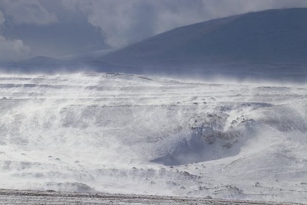 Foto - Aras Dağları'nda görsel şölen: Kar şelalesi