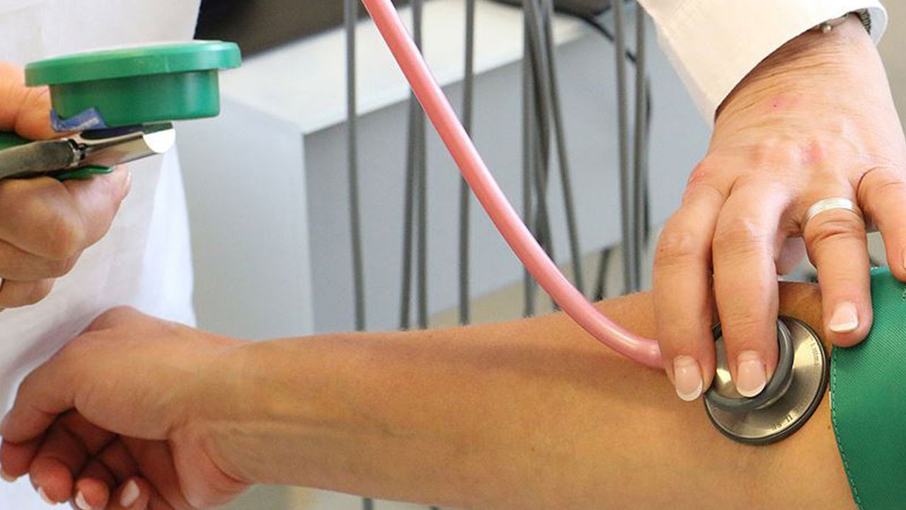 Foto - Araştırma sonucu şaşırttı! Aynı evde yaşamak tansiyonu da paylaştırıyor