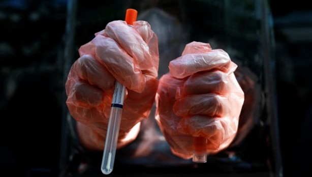 Araştırmacılardan koronavirüse karşı kritik hamle! Süreci 4 saate indiriyor