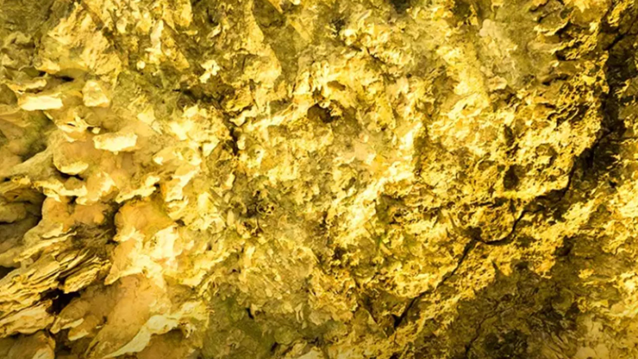 Foto - Arazisinde tonlarca altın bulunan çiftçi 1 kuruş bile alamayacak! Devlete haber verdiğine pişman oldu