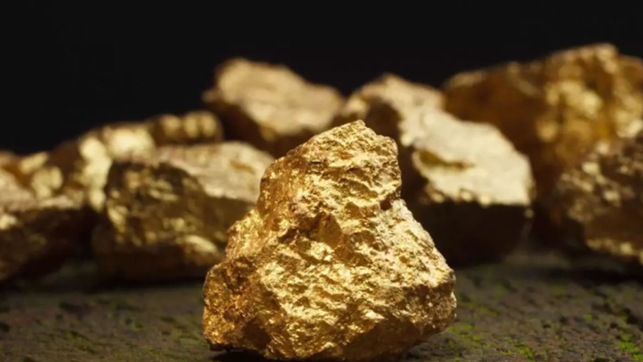 Foto - Arazisinde tonlarca altın bulunan çiftçi 1 kuruş bile alamayacak! Devlete haber verdiğine pişman oldu