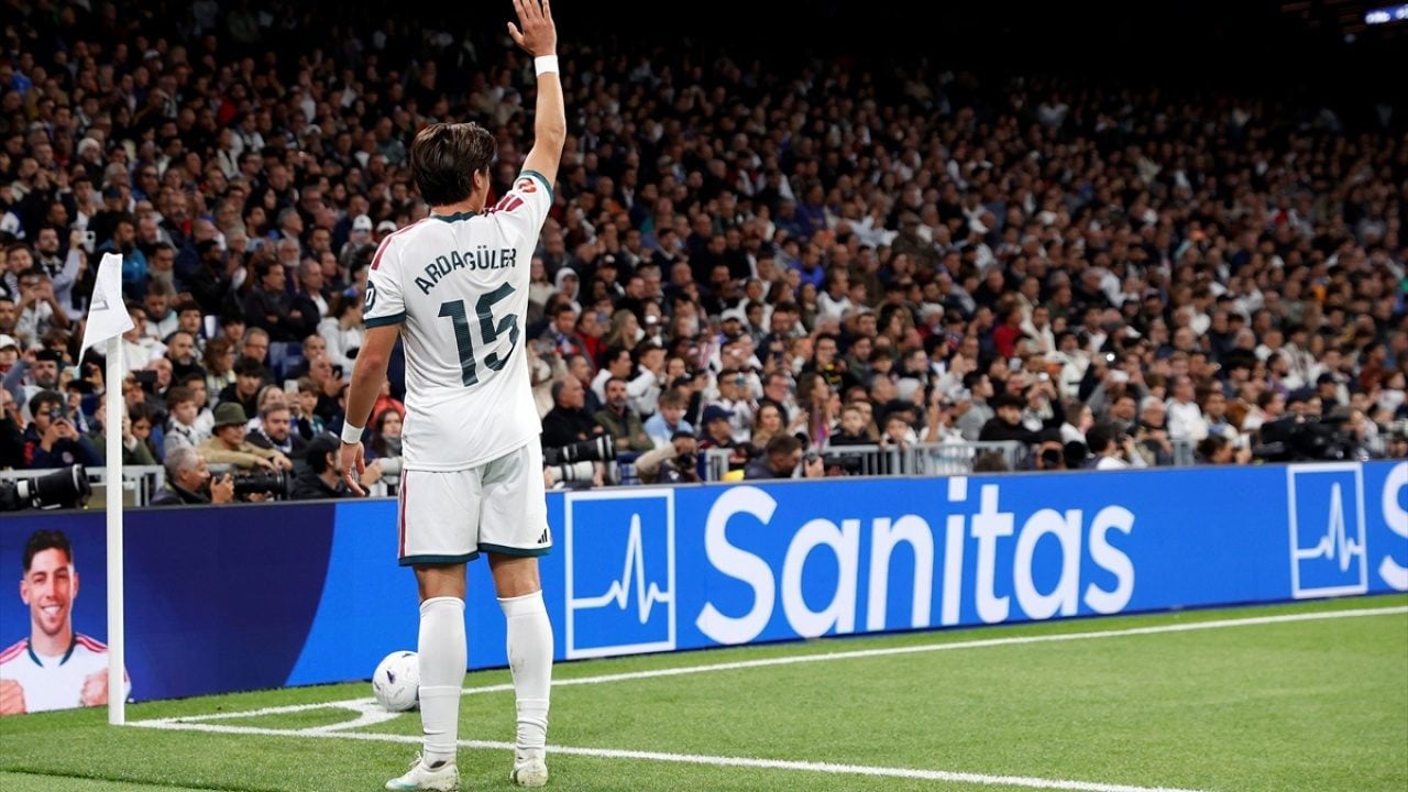 Foto - Arda Güler açılışı yaptı, Real Madrid Sevilla’yı dört golle geçti