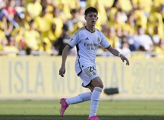 Foto - Arda Güler çıkışı: Resmen duyuruldu: Bir bu eksikti... Bu sefer gündem altüst oldu...