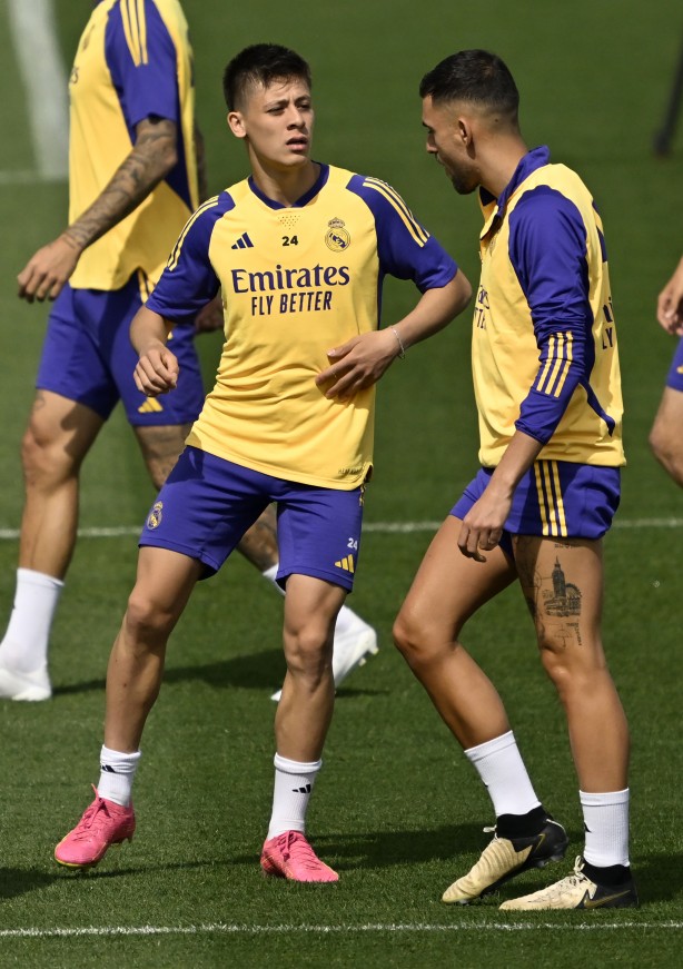 Foto - Arda Güler, Cristiano Ronaldo'nun başına bela oldu! 19 yaşında adını tarihten sildi...