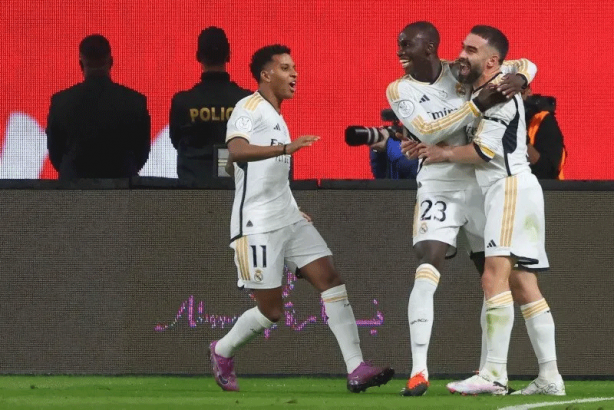 Foto - Arda Güler geceye damga vurdu! Real Madrid - Atletico Madrid maçında oyuna girince…