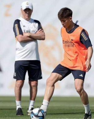 Foto - Arda Güler ile ilgili flaş gelişme! Ancelotti sakatlandı diyerek kamuoyuna açıkladı...