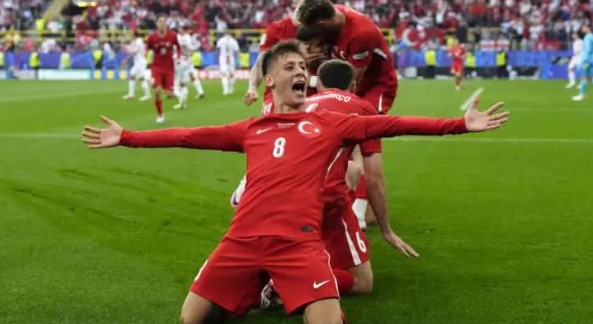 Foto - Arda Güler rekor kırdı! Listede 3 Türk daha var! Euro 2024 sonrası futbolcuların değerleri güncellendi
