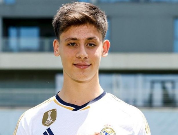 Foto - Arda Güler sonunda sahaya çıktı