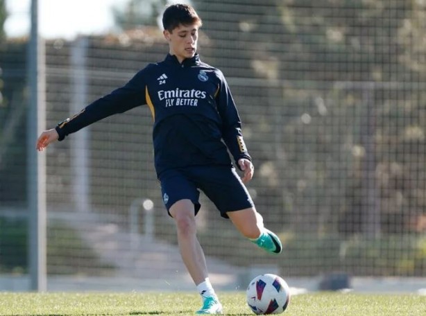 Foto - Arda Güler sonunda sahaya çıktı