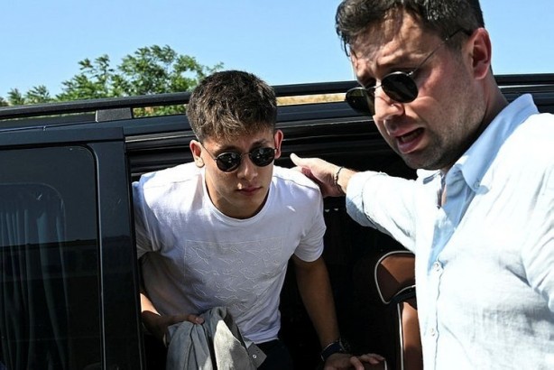 Foto - Arda Güler ve ailesine skandal sözler! Fenerbahçe’den Real Madrid’e transferini hazmedemediler