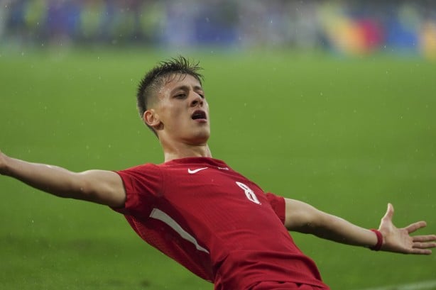 Foto - Arda Güler’den korkutan haber!