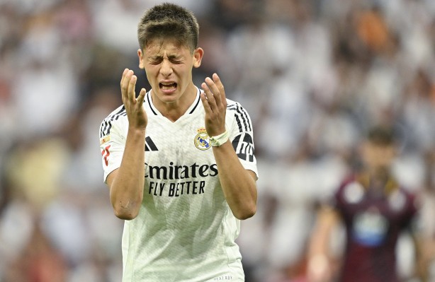 Foto - Arda Güler'in olduğu Real Madrid soyunma odası karıştı! Real Madridliler şokta! Her şeyi açıkladılar…