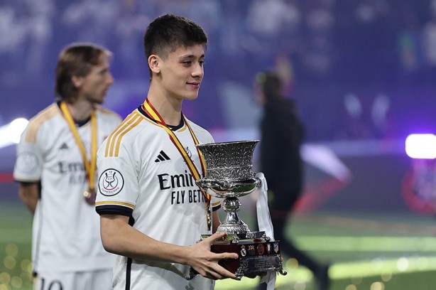 Foto - Arda Güler'in yeni takımı belli oldu! İspanyollar duyurdu