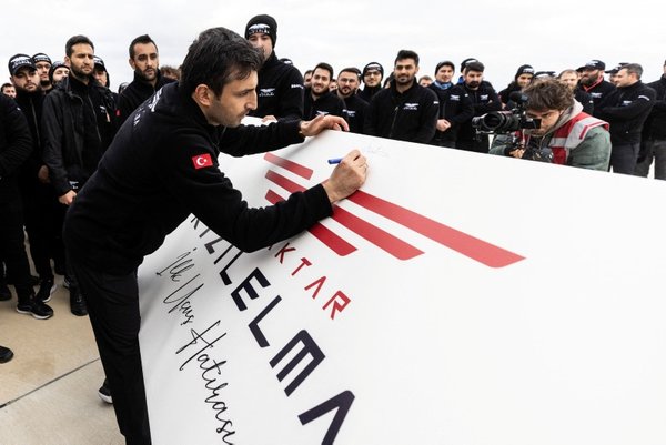 Foto - Arda Mevlütoğlu, Kızılelma'nın hiç bilinmeyen özelliğini açıkladı: Kuvvet çarpanı olacak! Takip ediyorlar