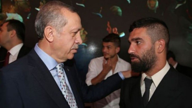 Foto - Arda Turan "Futbolcu olmasaydım..."