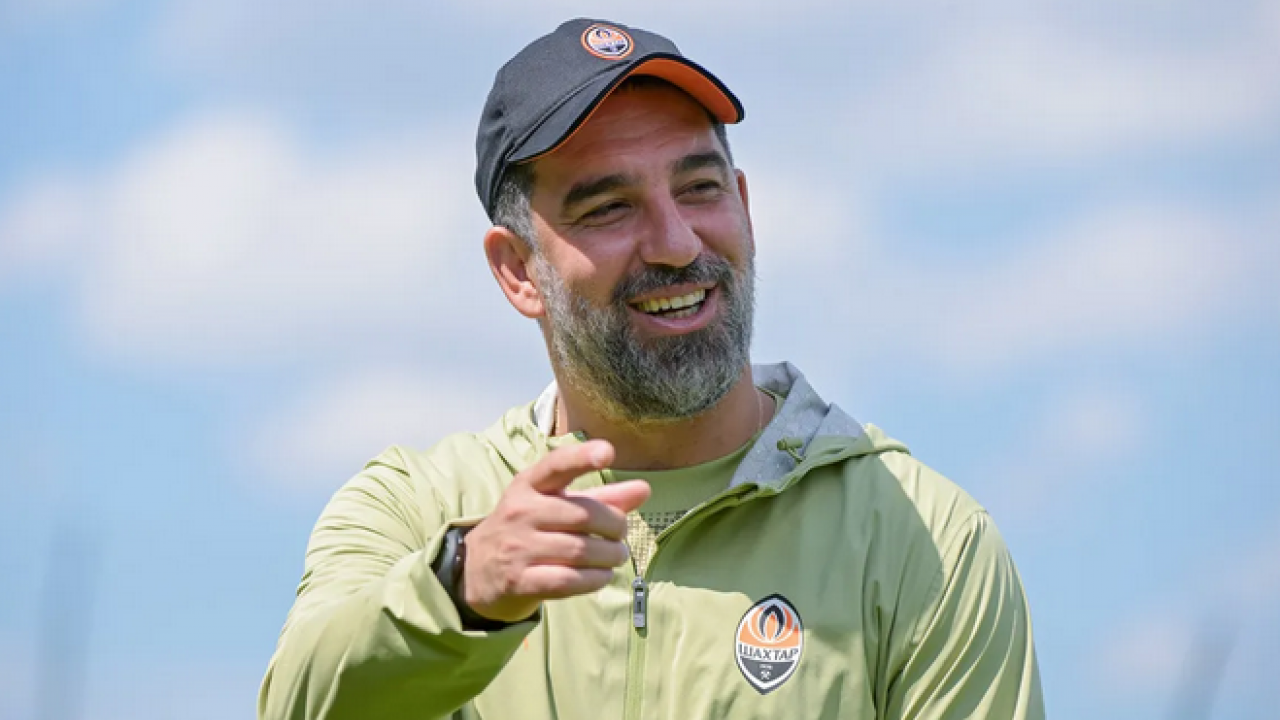 Arda Turan Ukrayna'yı karıştırdı: Ukraynalılar şok geçiriyor resmen: Futbolculuğunda hakem üzerine yürümüştü…