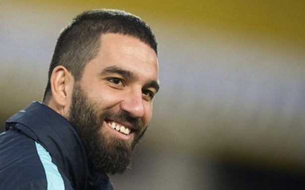 Foto - Arda Turan utandırdı!