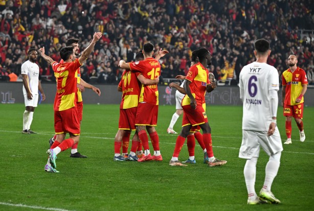 Foto - Arda Turan’a büyük şok! O takım 5 hafta aradan sonra iflas etti: Herkes şaşkın: Tarihi fark!