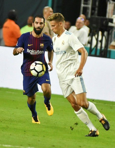 Foto - Arda Turan'dan ilginç hareket! Ayrılık sinyali mi?