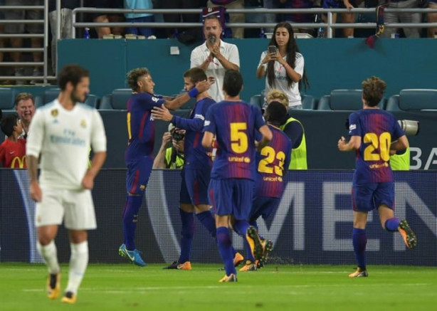 Foto - Arda Turan'dan ilginç hareket! Ayrılık sinyali mi?