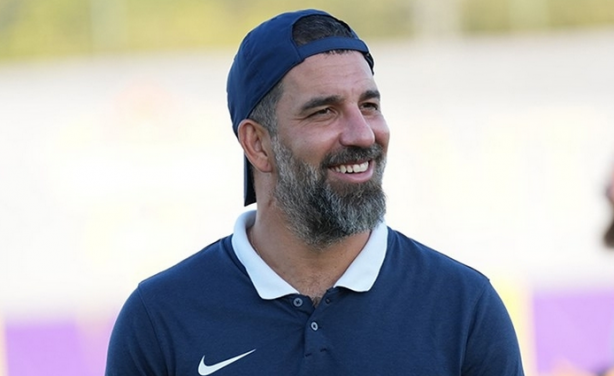 Foto - Arda Turan’dan tüm futbolseverleri şaşırtacak Fenerbahçe açıklaması geldi!