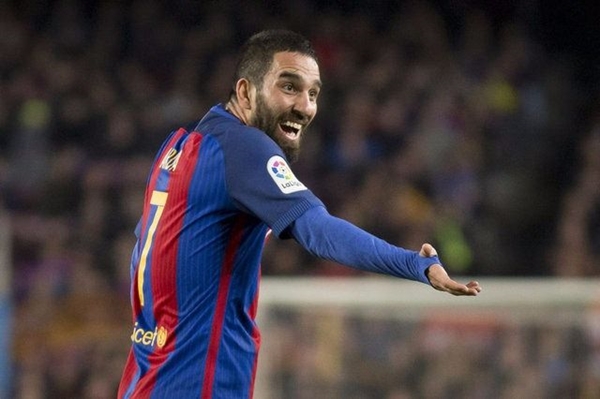 Foto - Arda Turan'ın menajerinden sürpriz görüşme!