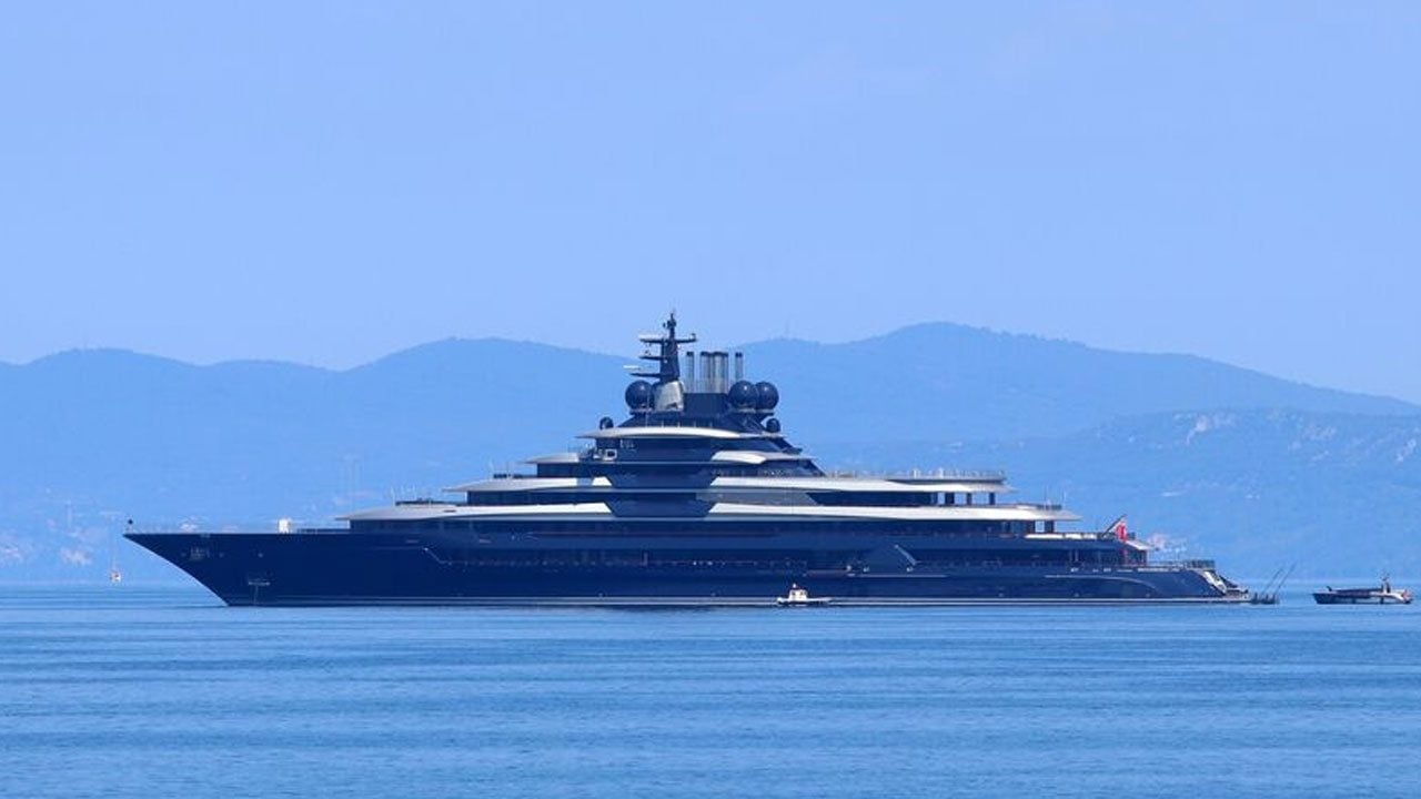 Foto - Arda Turan'ın tokalaştığı adamı tanıyor musunuz? Evi 554 milyon dolar! 600 milyonluk yatı var