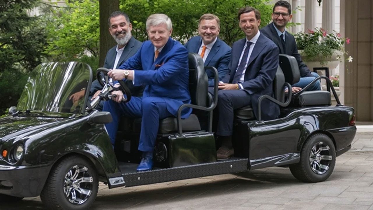 Foto - Arda Turan'ın tokalaştığı adamı tanıyor musunuz? Evi 554 milyon dolar! 600 milyonluk yatı var