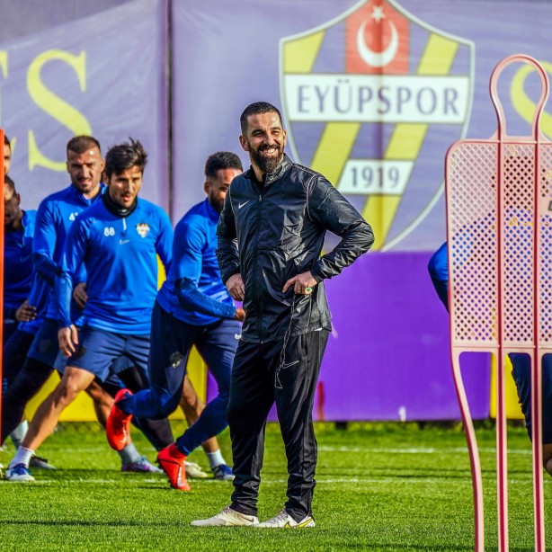 Arda Turanlı Eyüpspor durdurulamıyor! Bu işin sırrı ne? 8 maçta 7 galibiyet!
