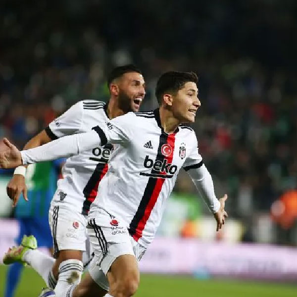 Foto - Arda zirveye oturdu!