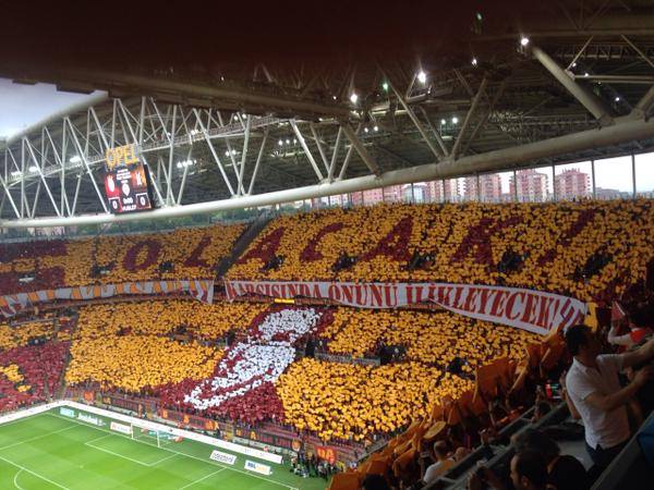 Arena'da beklenen an