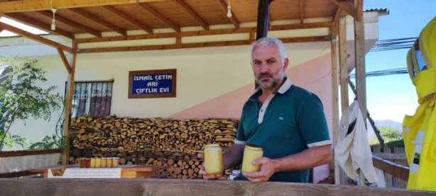 Foto - Arıcı gözlerine inanamadı! Böyle bir bal daha önce olmadı