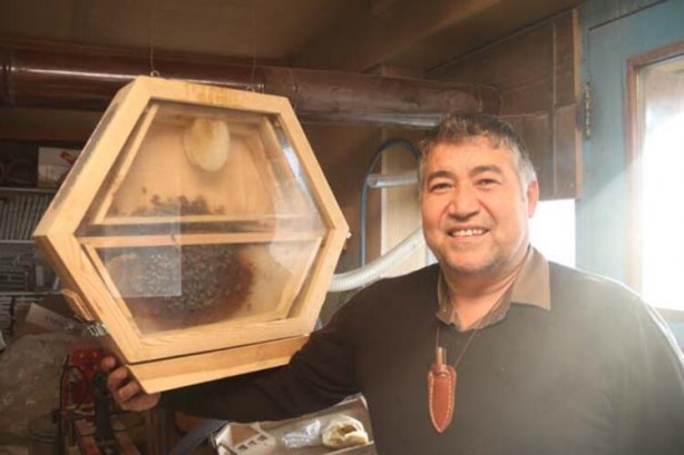 Foto - Arıların bal yapışını izlemek isteyenler akın ediyor! ‘Arıvaryum’a yoğun ilgi