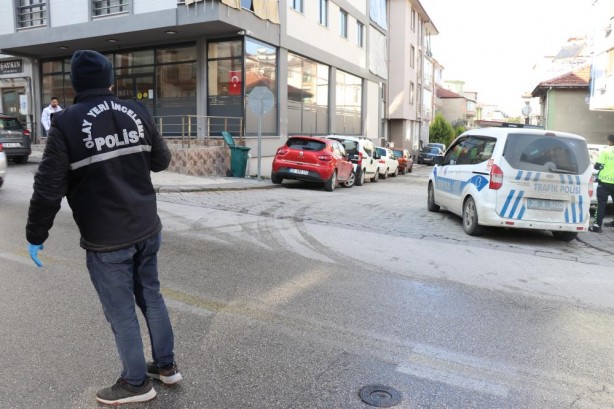 Foto - Arıza yapan arabası, sonunu hazırladı... Feci olay