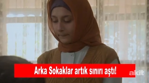 Arka Sokaklar dizisini teker teker terk ediyorlar