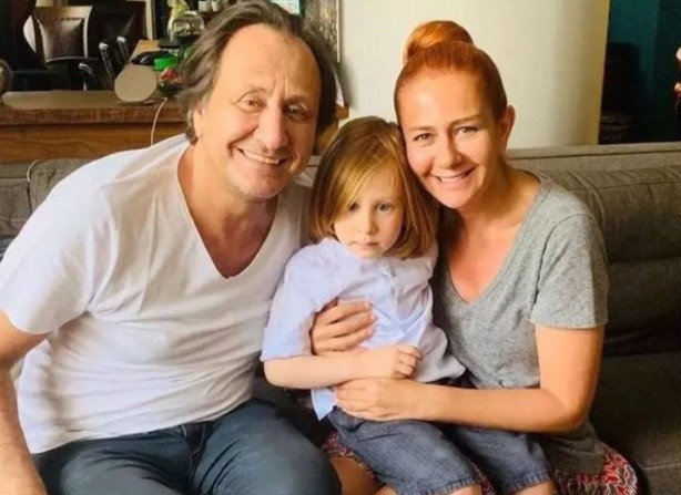 Foto - Arka Sokaklar'ın Hüsnü Çoban'ının eşi meğer bakın kimmiş? Görenler şaştı kaldı