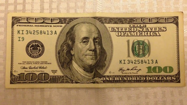 Arkadaşından 100 dolar borç alarak şirket kurup milyarder oldu!