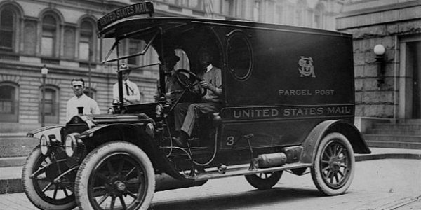 Foto - Arkadaşından 100 dolar borç alarak şirket kurup milyarder oldu!