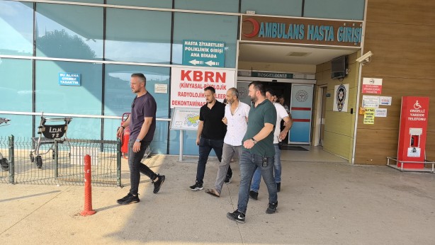 Foto - Arkadaşını 7 yerinden bıçaklayarak öldüren zanlı tutuklandı