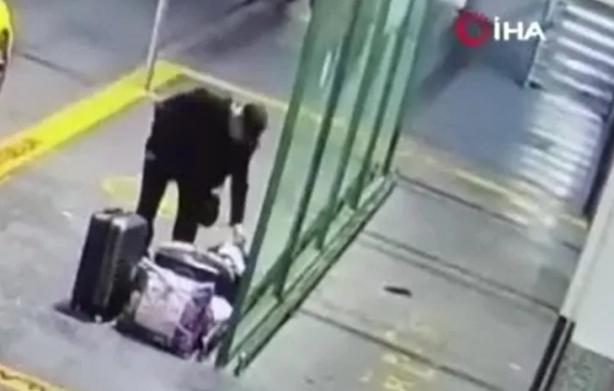 Foto - Arkadaşını çekiçle öldürüp yaktı: Cinayetten sonra pavyonda eğlendi!