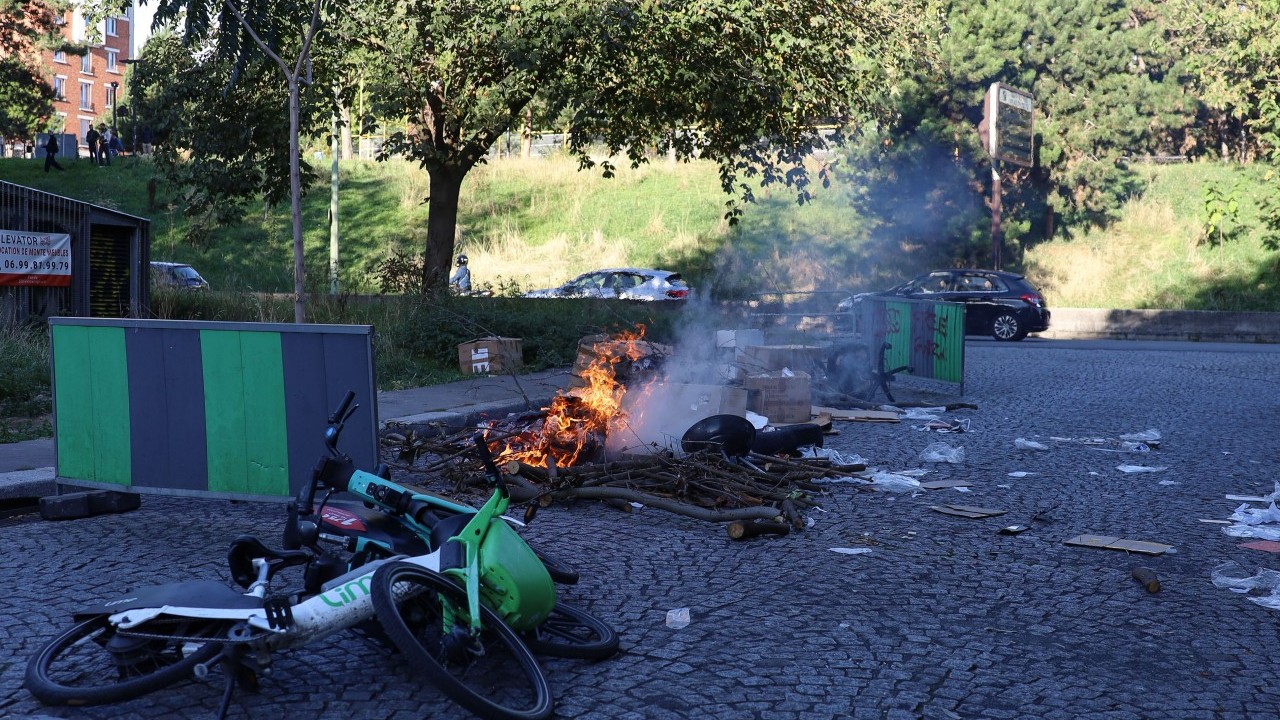Foto - Arkasında siyonistler mi var? İsrail’e tepki gösteren Avrupa ülkesinde sokaklar karıştı