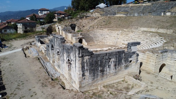 Foto - Arkeologlar o ilimizde ne ararken ne buldular! Milattan önce 3. yüzyıla... Büyük gelişme...